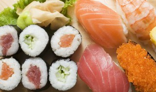 简易花样寿司怎么做（花样寿司制作方法视频）