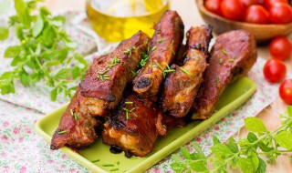 腐乳汁炖排骨（腐乳汁炖排骨的做法）