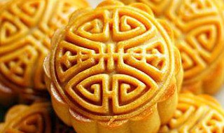 椰蓉月饼的做法（椰蓉月饼的做法及配方）
