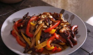 菜脯炒海鳗（海鳗炒咸菜）