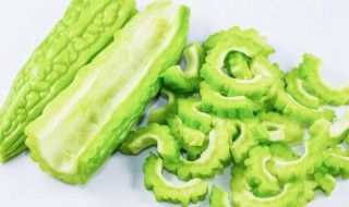 绿肥红瘦拌苦瓜 绿肥红瘦 全文