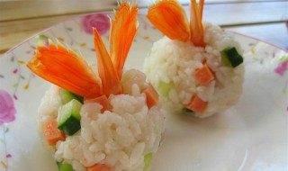 火腿虾仁饭团（火腿虾仁炒饭）