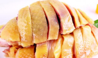 红葱头沙姜粉咸鸡 红葱头沙姜蒸鸡