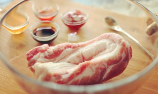 腐竹焖五花肉 腐竹红烧肉的做法