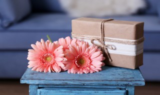 结婚纪念日礼物十周年 结婚纪念日十周年送什么礼物好