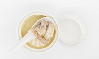 百合红枣鸡汤怎么做最好（百合红枣鸡汤怎么做最好吃窍门）