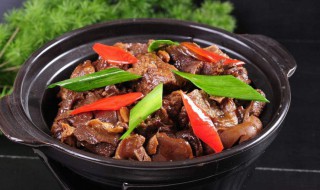 焖羊肉最好吃的方法（焖羊肉的十三种做法）