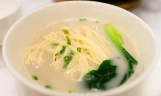 鱼汤小刀面做法窍门（鱼汤小刀面做法窍门视频）