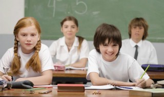 禅房花木深全诗意思（禅房花木深古诗）