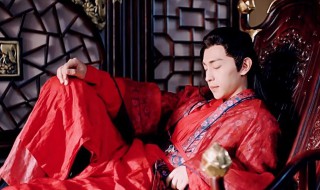 邓论在楚乔传演谁（楚乔传邓伦演的谁）