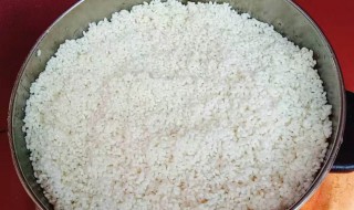 用盆子怎么蒸米饭呢放多少水 在盆子里蒸米饭放多少水