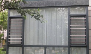 怎样清洗纱窗（怎样清洗纱窗小妙招）