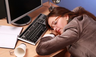 梦见挖耳屎是什么意思 梦见耳屎是什么意思周公解梦