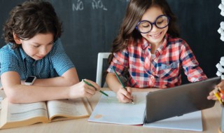 马到功成的意思 马到功成和马到成功的意思