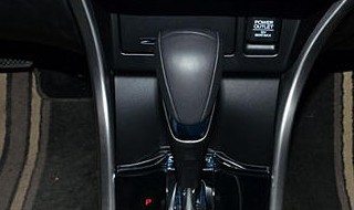 本田凌派自动挡挡头怎么拆(本田凌派自动排挡头怎么拆)