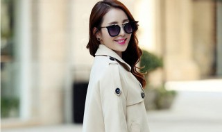 短斗篷怎么搭配 短斗篷怎么搭配好看
