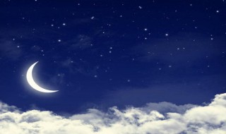 2020年正月初四19时月亮旁边是什么星 2020年正月初四19时月亮旁边是什么星星