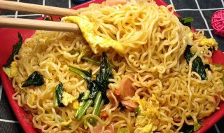 做泡面的正确步骤（做泡面好吃的方法）