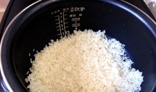 电饭锅蒸米饭要多长时间 电饭锅蒸米饭要多长时间才能熟