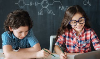 耳什么目染成语（耳什么目染成语是什么意思）