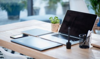 电脑扩展屏幕怎么操作（电脑扩展屏幕怎么操作右边）