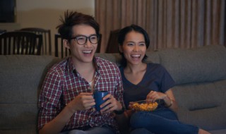 旧版创维电视怎么投屏 旧版创维电视怎么投屏视频