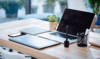 笔记本电脑电池怎么拆（华硕笔记本电脑电池怎么拆）