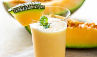 榨哈密瓜汁的做法 鲜榨哈密瓜果汁的做法
