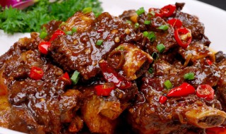 高压锅红烧牛排的做法（高压锅红烧牛排的做法视频）