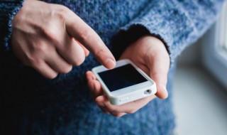 苹果x黑屏打不开怎么办（苹果X黑屏打不开）