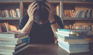 氤氲的读音和意思（氤氲氤氲的读音和意思）