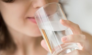 喝水的注意事项（喝水的注意事项有哪些）