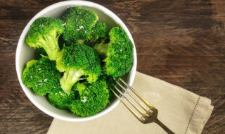 猪肝可以和西兰花一起吃 猪肝能不能和西兰花一起吃