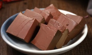 猪血和什么不能一起吃（吃猪血的三大禁忌）