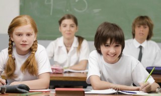 成语四不拗六是什么意思(四不拗六的意思)