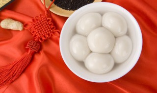 红糖南瓜汤圆的做法（糯米南瓜红糖汤圆的做法窍门）