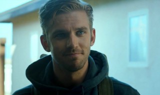 不速之客电影讲的什么(不速之客电影讲的是)