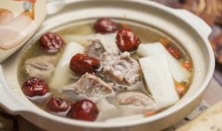 骨头煲什么汤最有营养 骨头煲汤放什么材料好