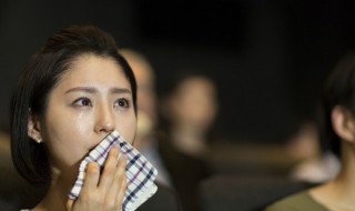 梦见自己嚎啕大哭是什么意思 梦见自己嚎啕大哭是什么意思周公解梦