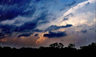 暴雨一般在哪个季节比较多 暴雨多发生在什么季节