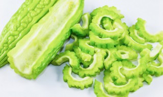 胡瓜炒鸡蛋教程 胡瓜炒鸡蛋的做法视频