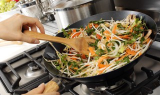 酸菜牛肉炒米粉做法 酸菜牛肉炒米粉做法窍门
