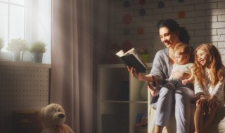 摈斥是什么意思 摈黜是什么意思