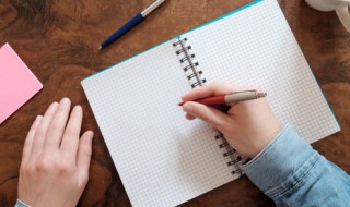 秾丽是什么意思 艳秾的意思