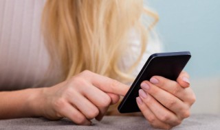 手机上照片怎么传到电脑上（手机上照片怎么传到电脑上去）