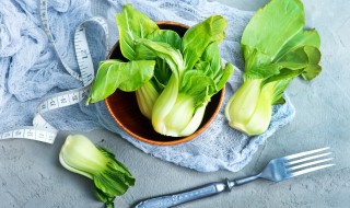 哪些人不能吃上海青（上海人吃上海青）