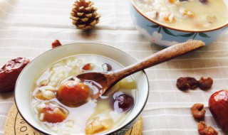 红枣薏仁功效与营养价值有哪些（红枣薏仁功效与营养价值有哪些区别）