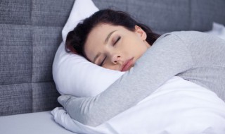 已婚女人梦见被牛攻击(已婚女人梦见被牛攻击,但躲过了)