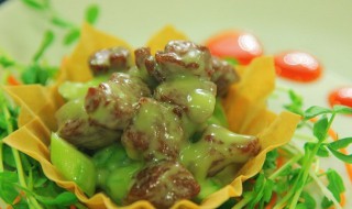 山葵的吃法（秋葵三种人不宜吃）