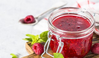 哪些人不能吃果酱（哪些人不能吃果酱呢）